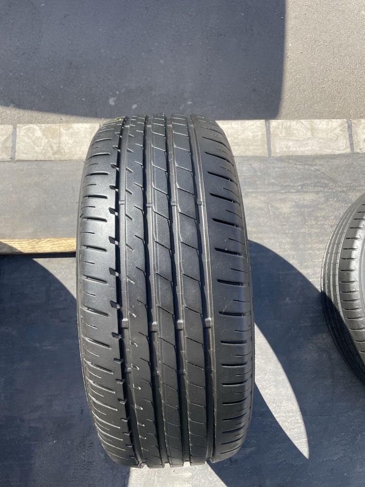 215/50/17 lassa driveways