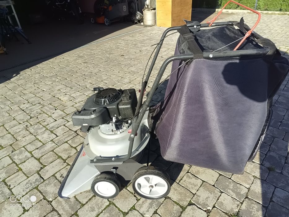 Spalinowy odkurzacz zbieracz do liści
