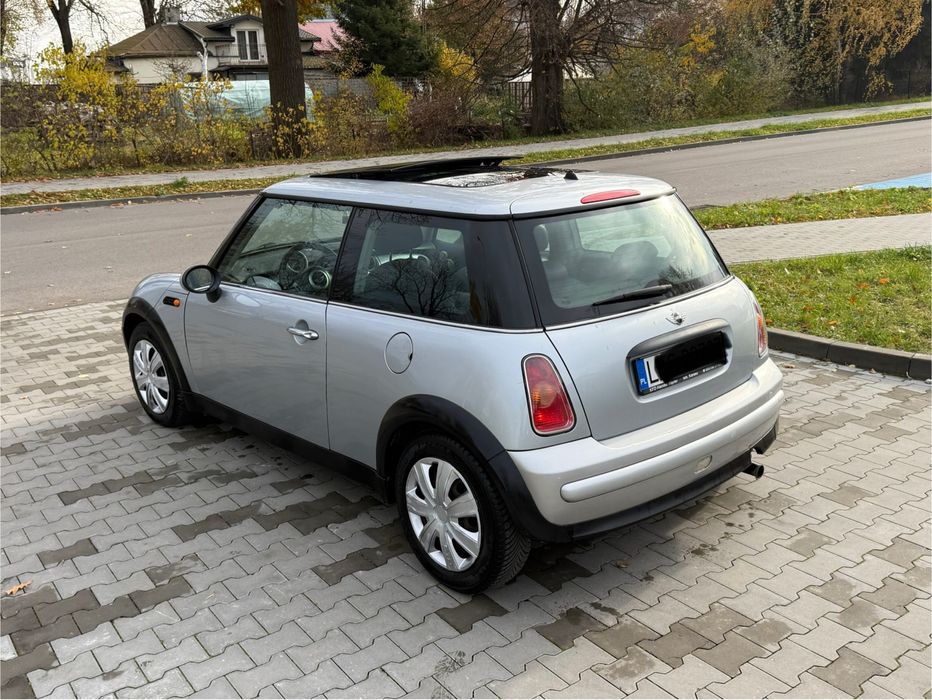 Ładny Mini Cooper 1wł skóra panorama tylko 190tys km