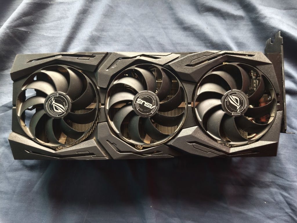 RX 5700 ROG Strix