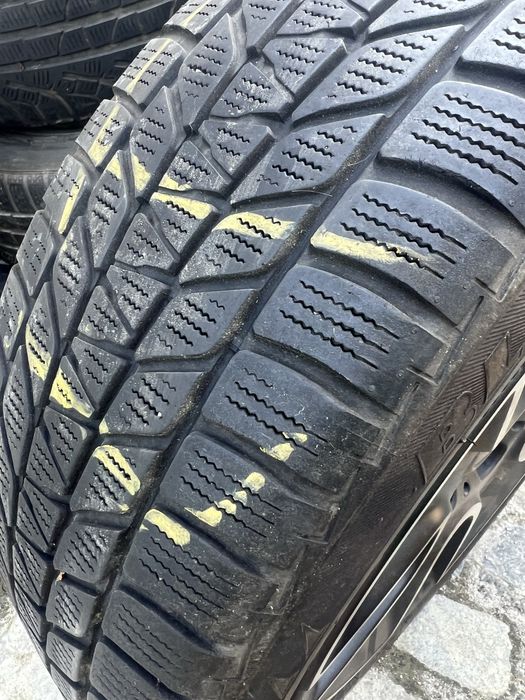 Felgi aluminiowe z oponami- komplet