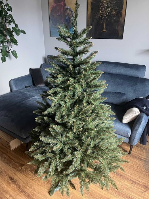 Sztuczna choinka jak żywa