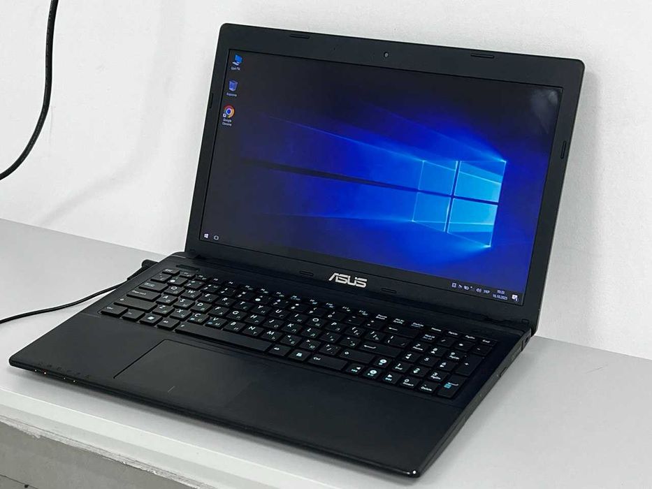 Ноутбук ASUS x55a 15.6" / Intel B830 1.80GHz / 8Gb DDR3 / 128Gb SSD