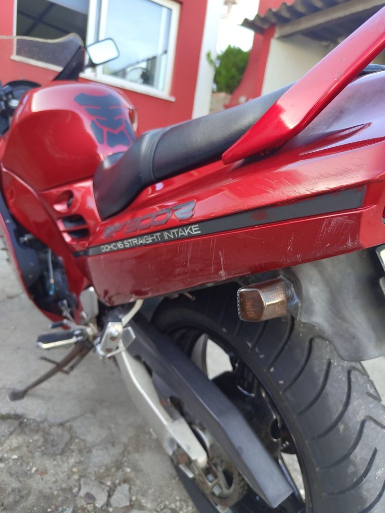 Suzuki rf900r 1994