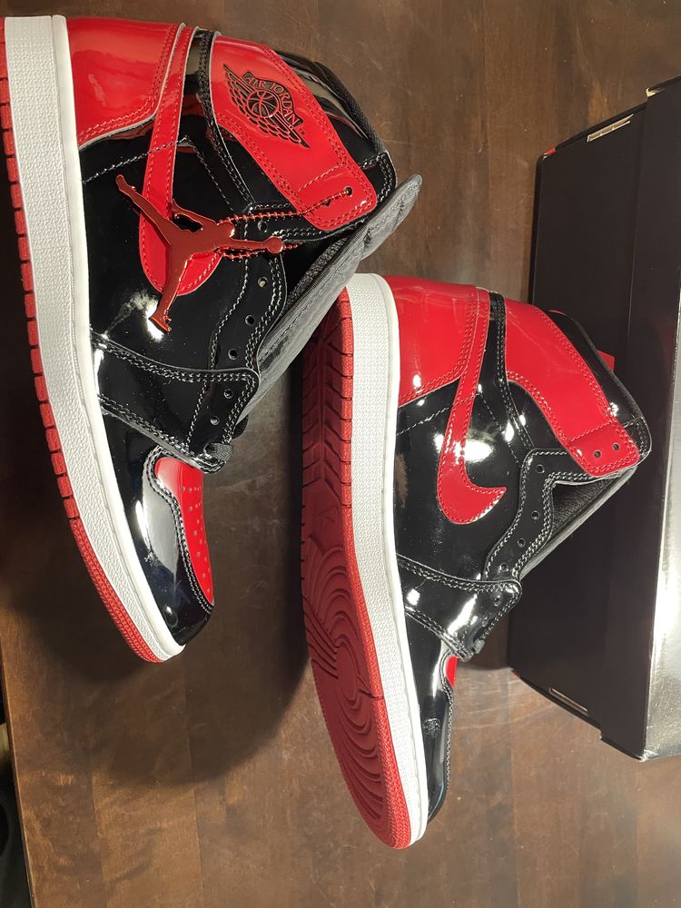 Air Jordan 1 Retro High OG Patent Bred r. 45