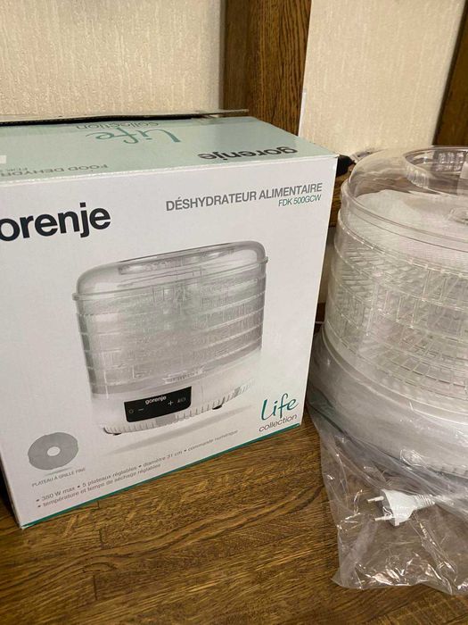 Сушарка для овочів і фруктів GORENJE FDK500GCW