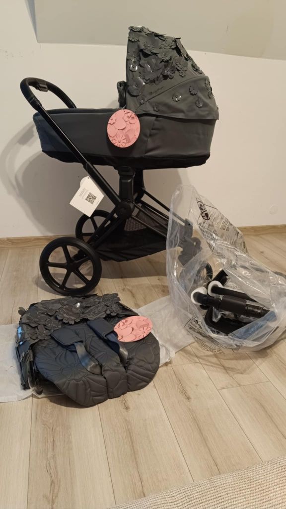 Cybex priam 4.0  simply flowers grey 2w1