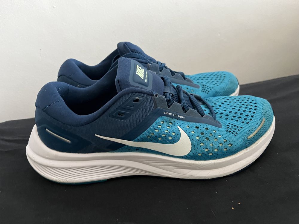 Nike Air Zoom Structure 23