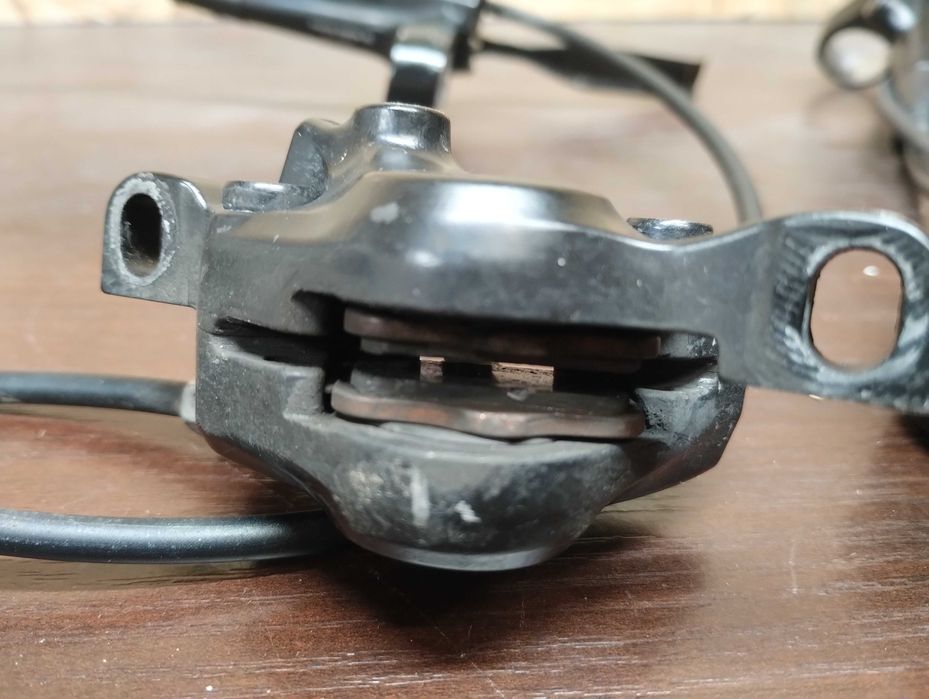 hamulce tarczowe hydrauliczne Shimano BR-MT200 + BL-MT200