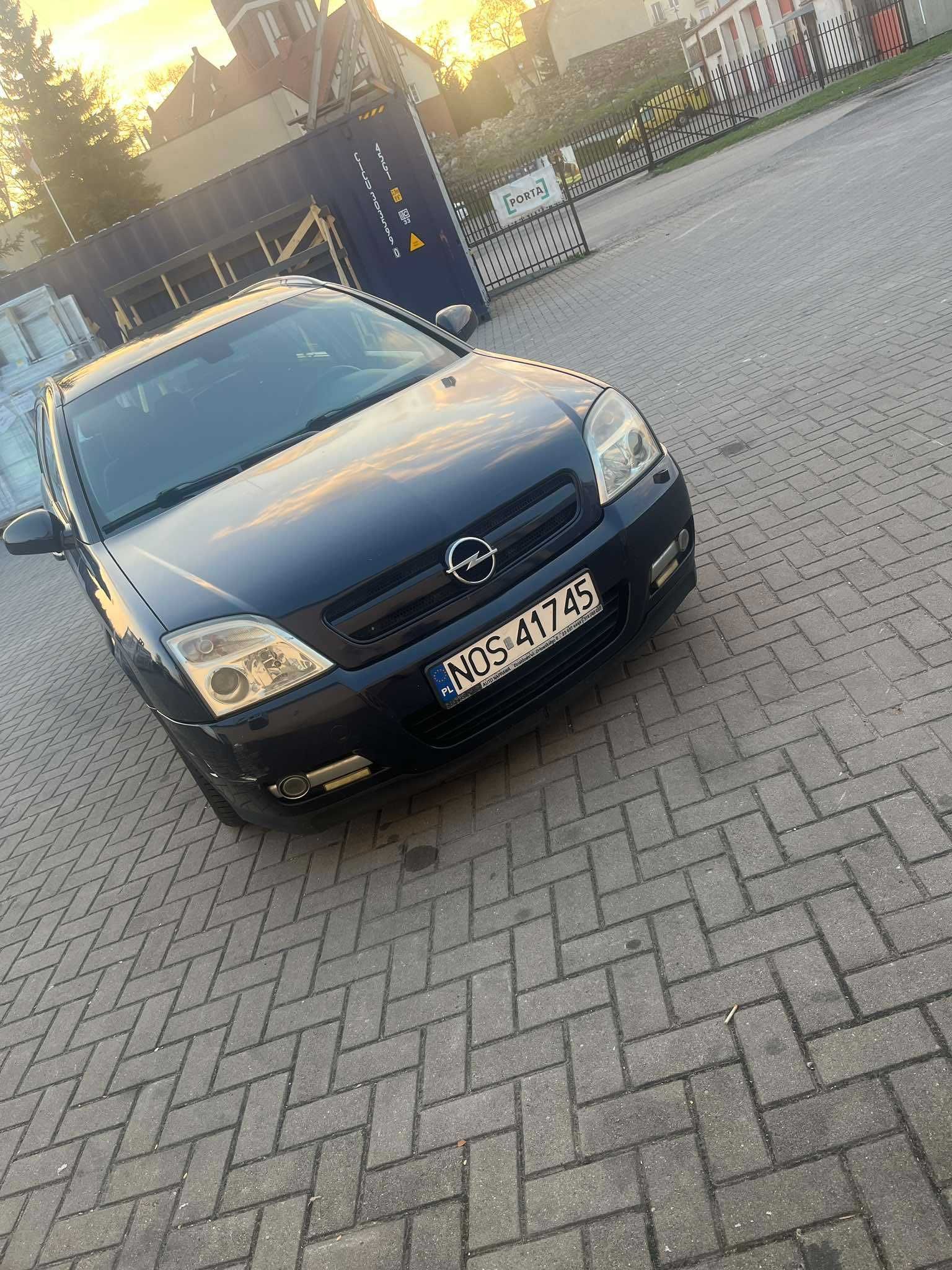 Opel Signum 2.2 Diesel