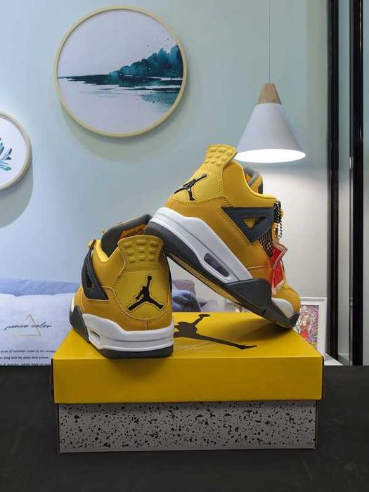 Buty meskie Mokasyny Nike Air Jordan 4 retro tour yellow R.41