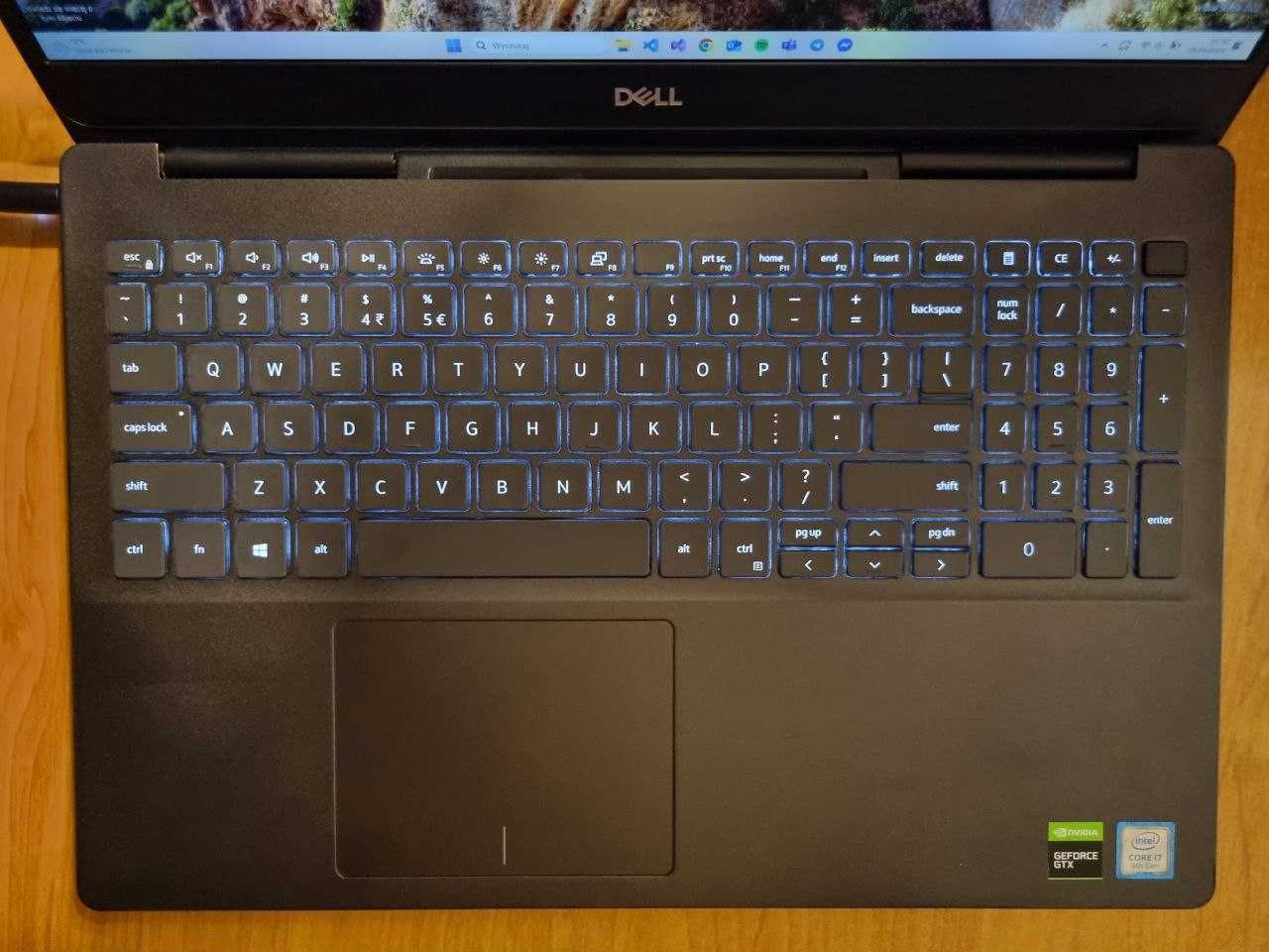 Laptop DELL Inspiron 7590 15,6'', i7-9750H, GTX 1650, 512GB SSD, Win11