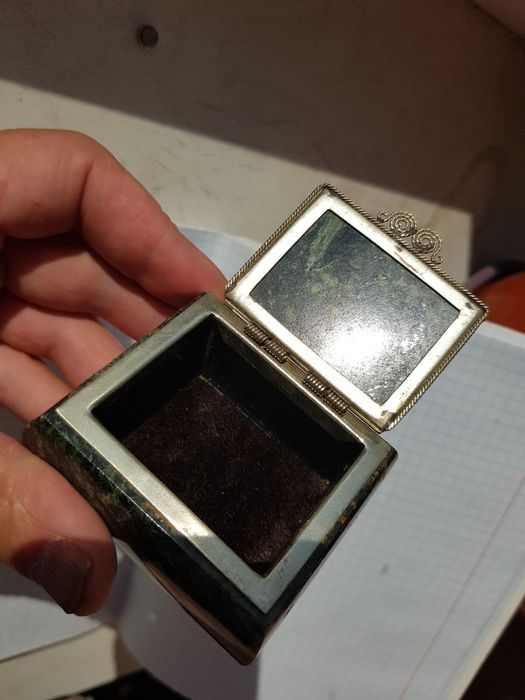 Шкатулка из натурального камня