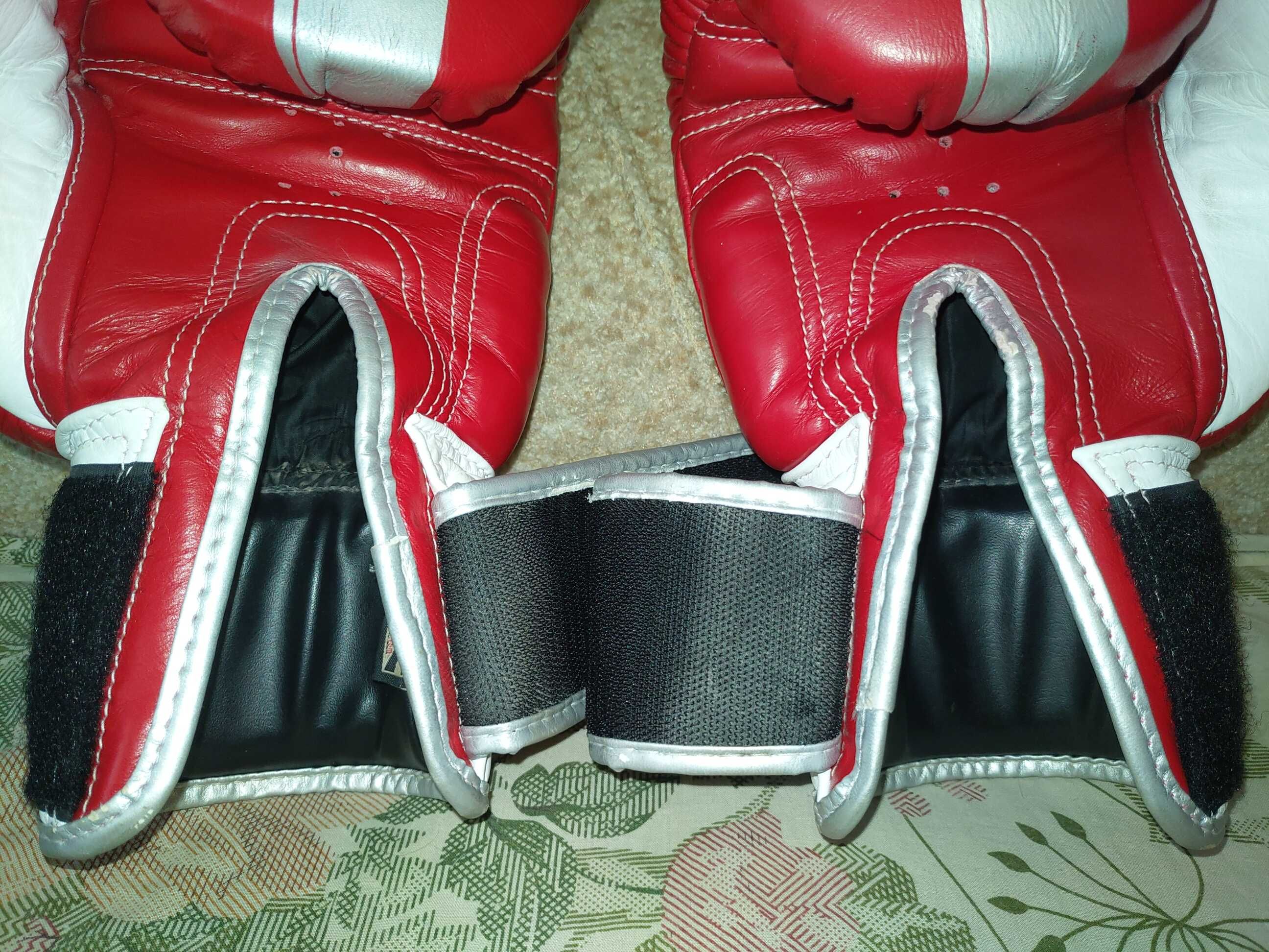 Перчатки Yokkao тайский бокс