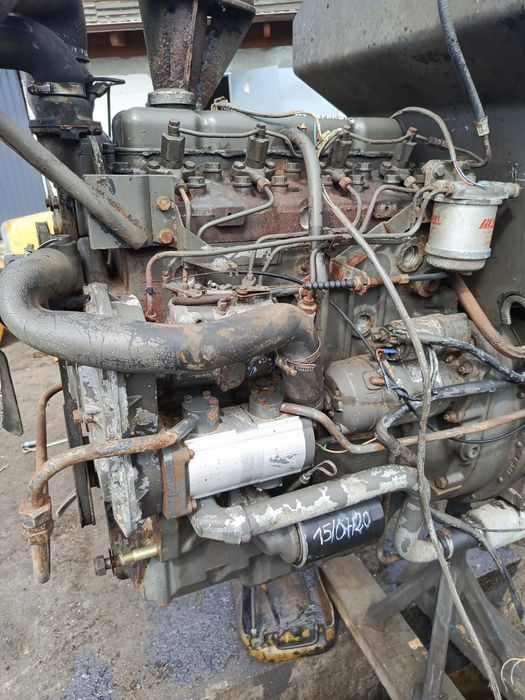 Silnik Perkins 4.236 / 4 cyl 70 km z Renault 70.34
