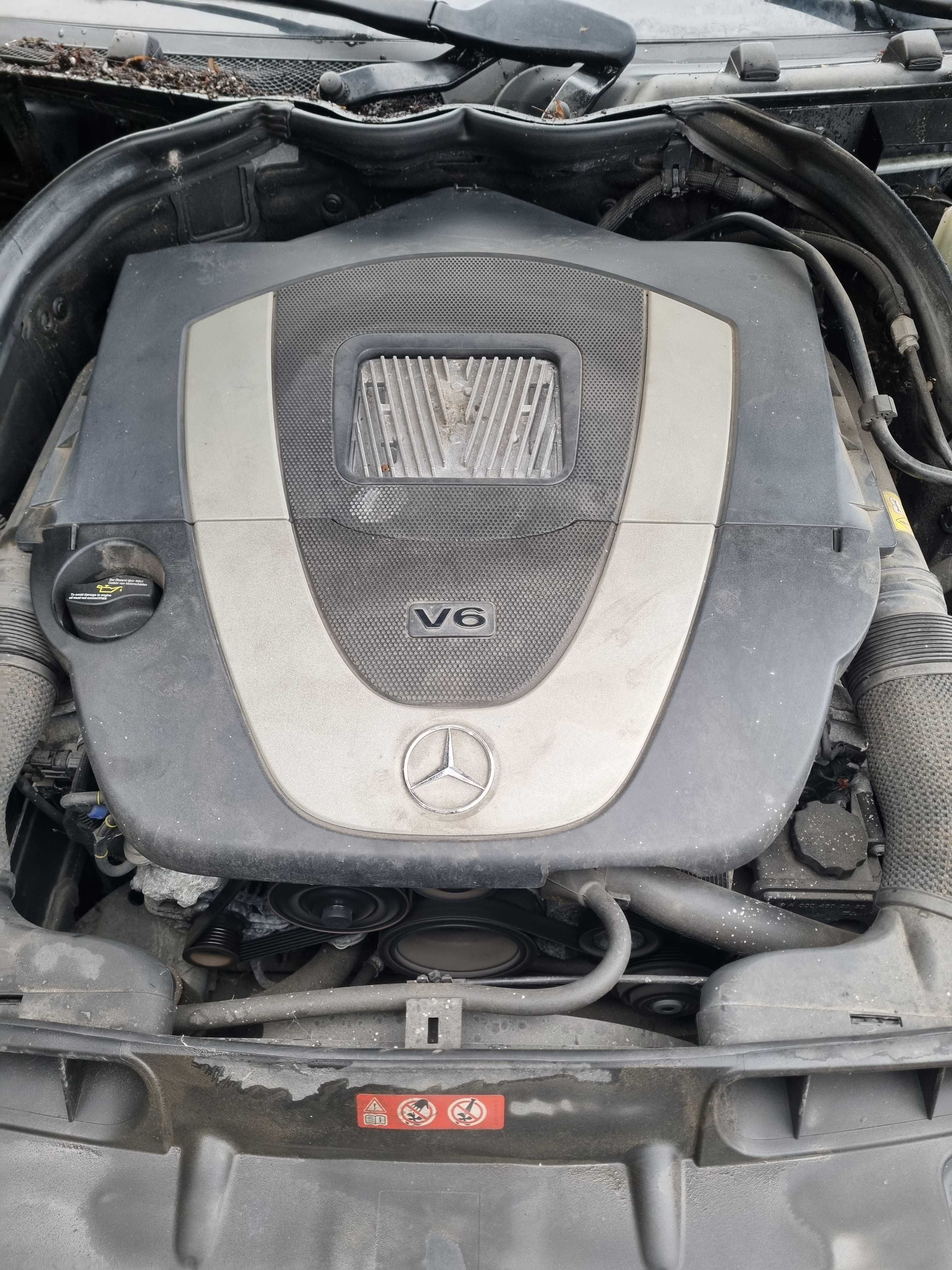 Mercedes W204 silnik 3.0 V6 M272.947 drzwi maska lak C755