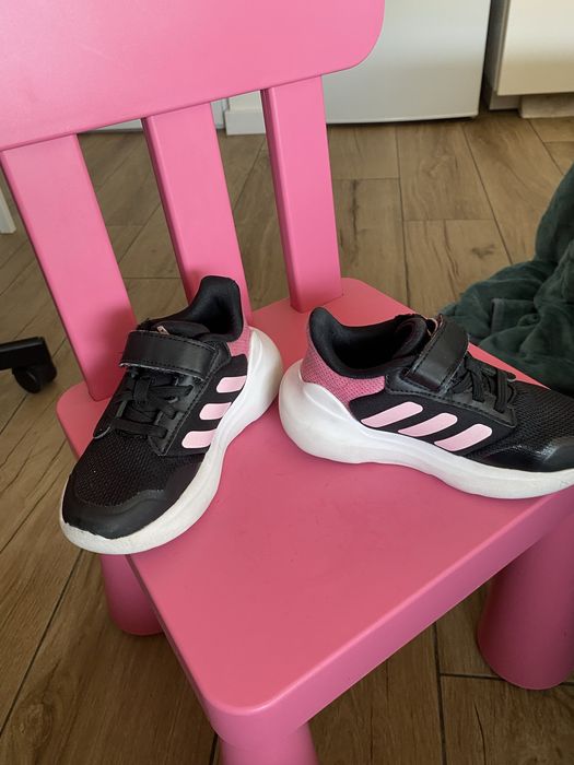 Sapatilha Adidas