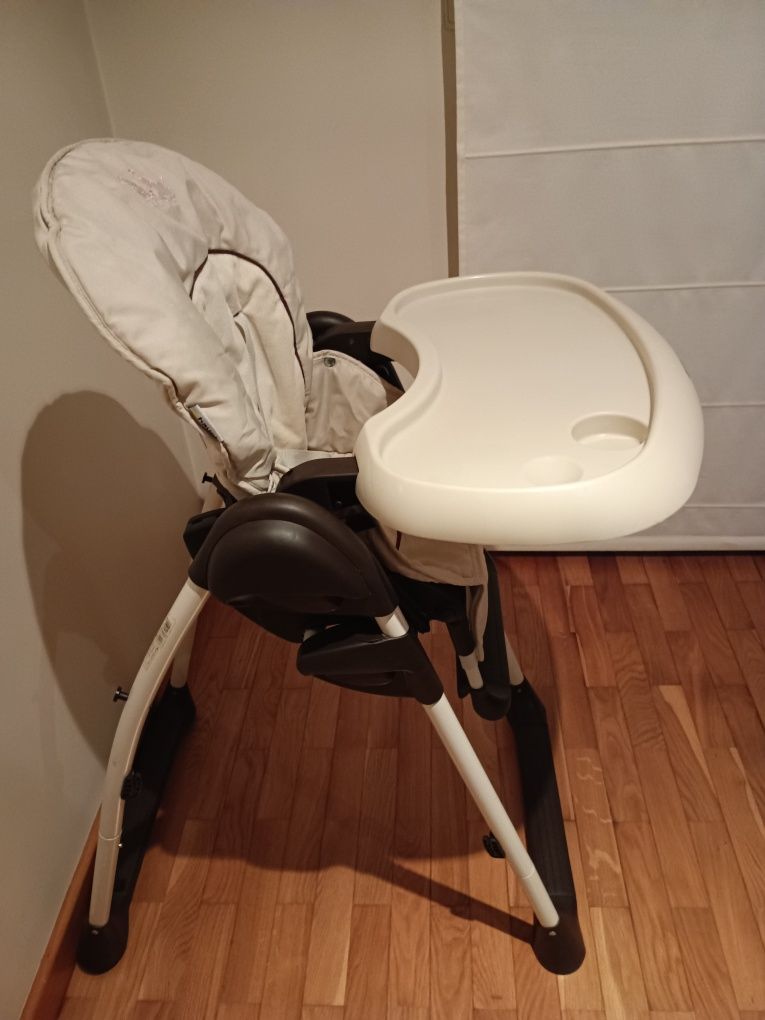 Cadeira de Refeição e Espreguiçadeira Hauch