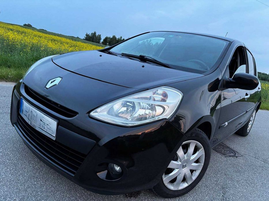Piękne Renault Clio III lift / 2010r. / opony lato i zima/ Super stan!