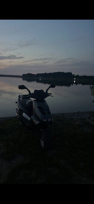 Продам скутер Апрілія ср 50