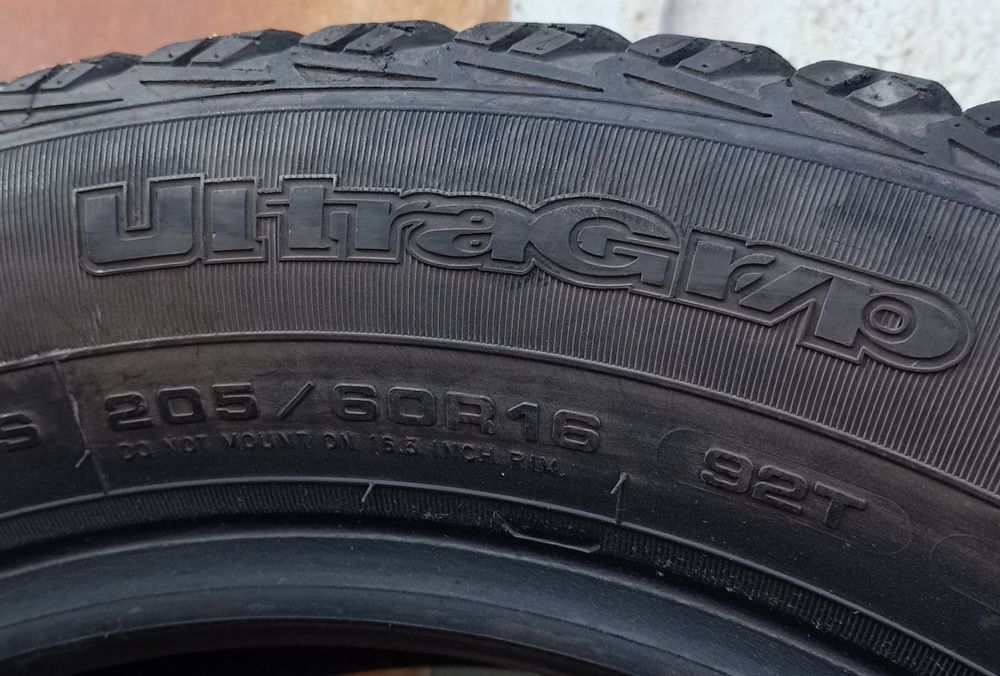 Шини Goodyear UltraGrip Ice+ 205/60 R16