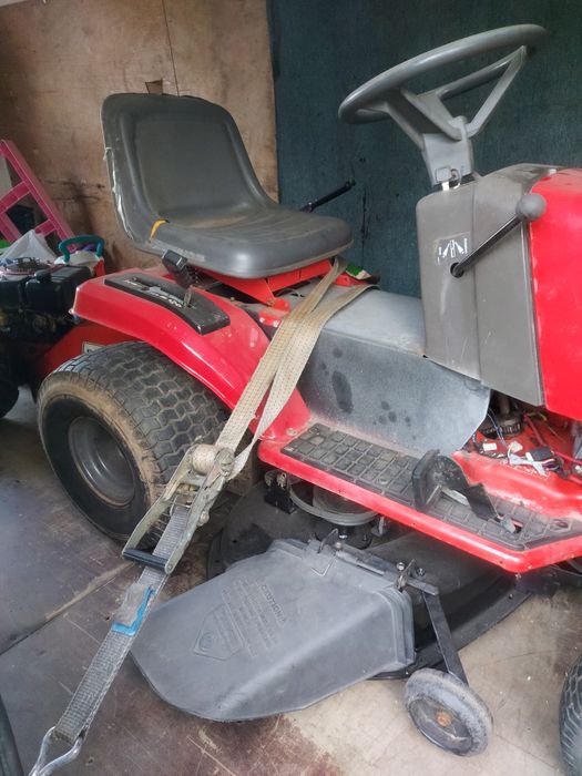 Durzy traktorek kosiarka bez kosiska i silnika