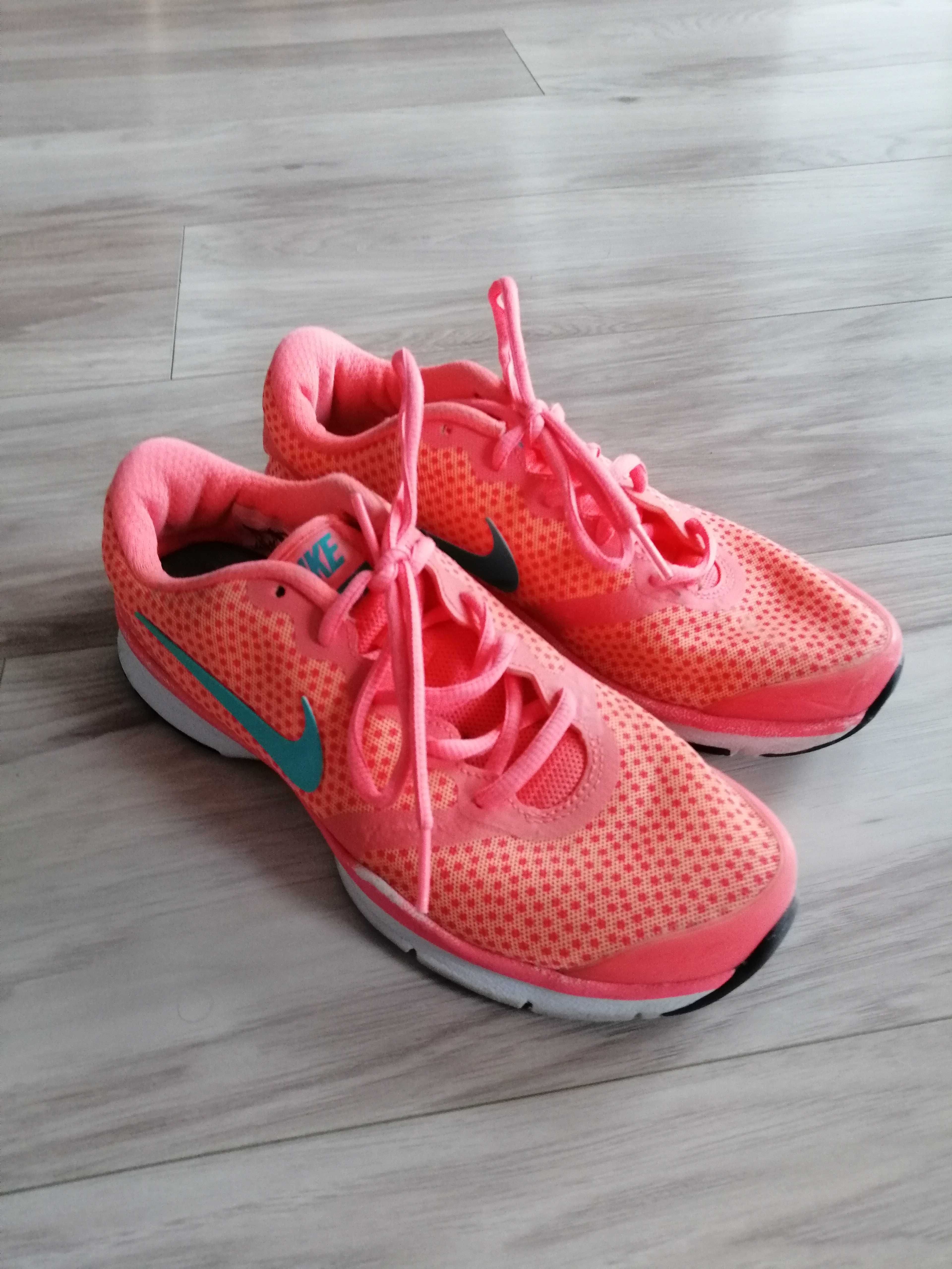 Buty Nike sportowe damskie rozmiar 4