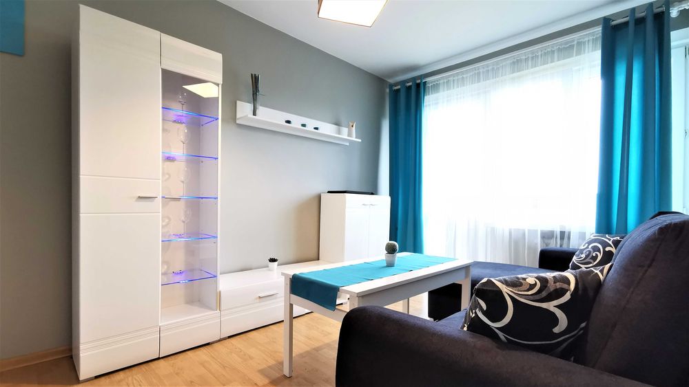 Komfortowe mieszkanie z długim balkonem na Os. Lotników, Ducha Św. 4