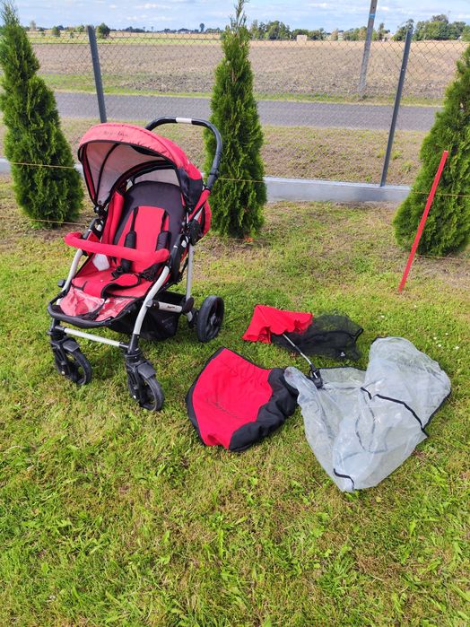 Wózek z gondolą, wózek spacerowy, nosidełko – fotelik