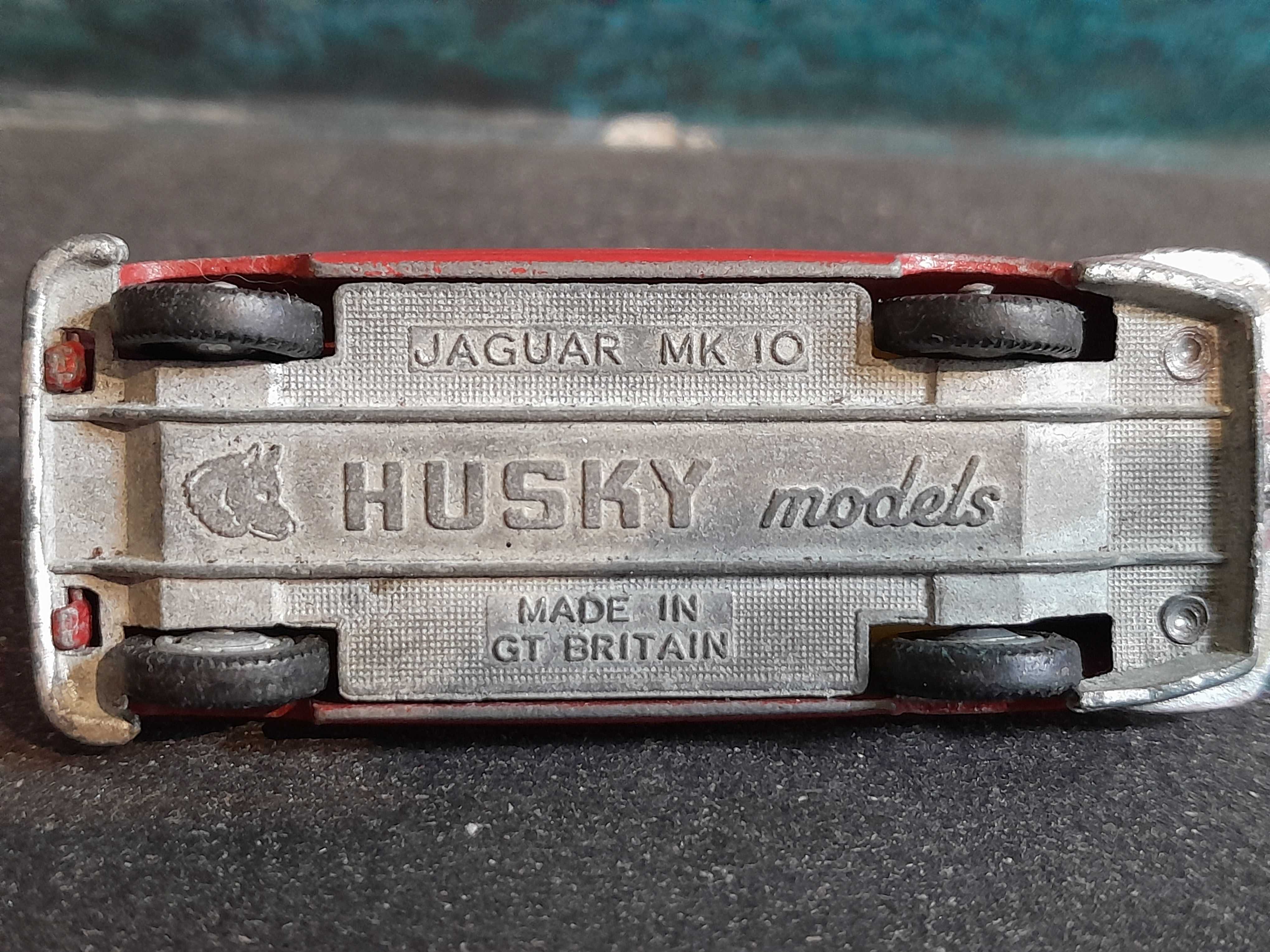 Stary resorak Jaguar Mk 10 Husky Models Gt. Britain viintage