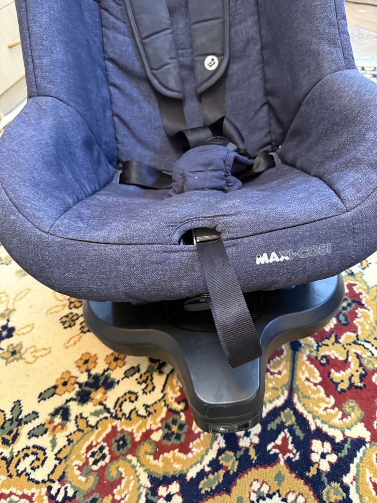 Автокресло Maxi-Cosi TOBIFIX