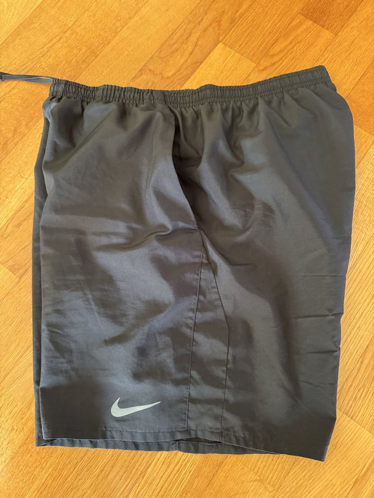 Calções Nike Dry Fit Homem tamanho M