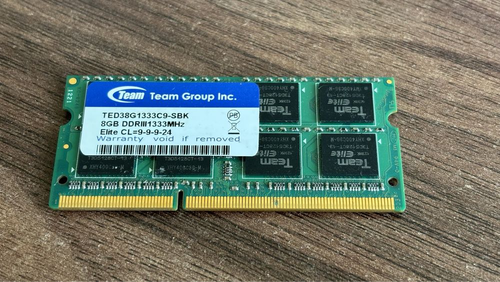 Оперативна пам'ять Team SODIMM DDR3-1333 8192MB PC3-10660 Elite