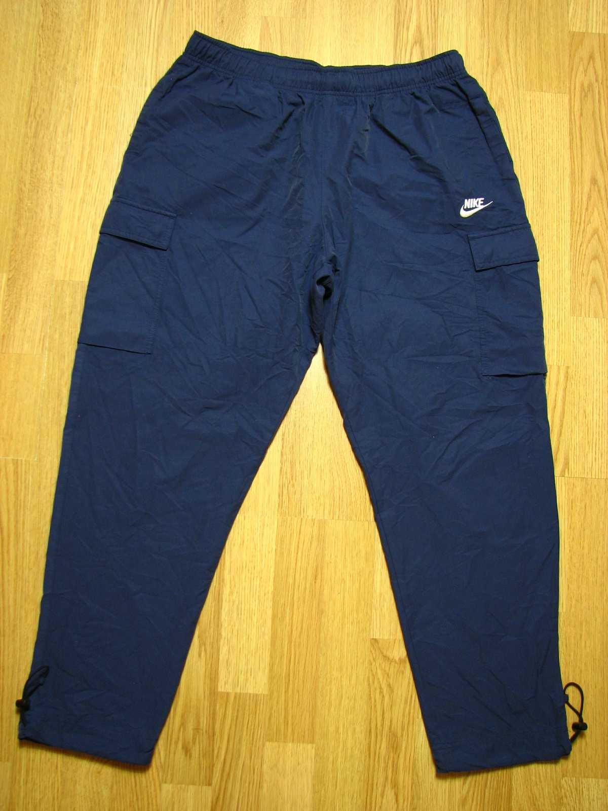 Spodnie joggery cargo męskie Nike Sportswear L