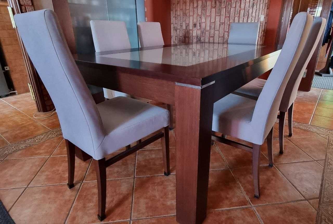 Mesa jantar + 8 cadeiras
