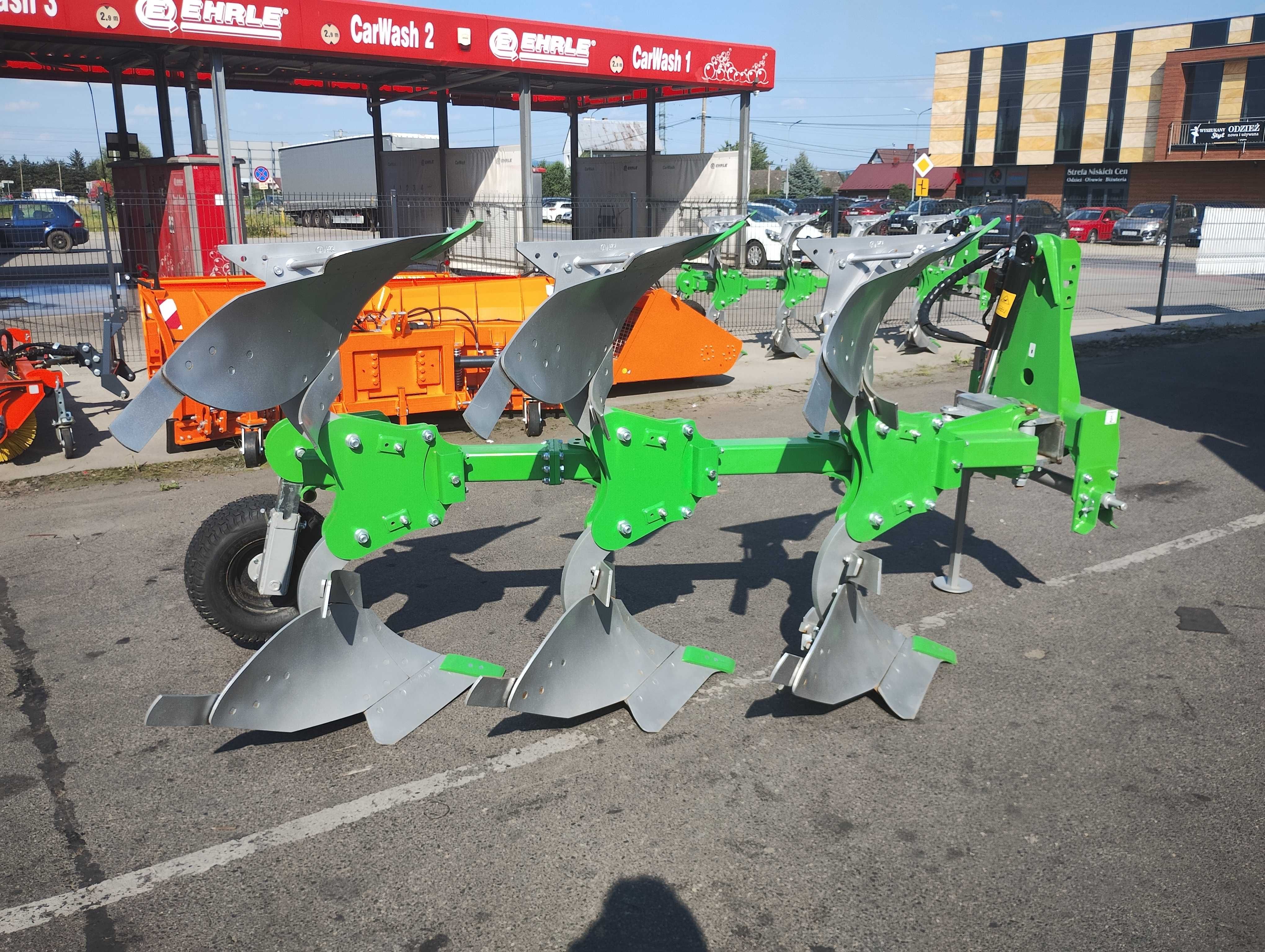 Pług obrotowy Bomet Leo 3 skibowy 2+1