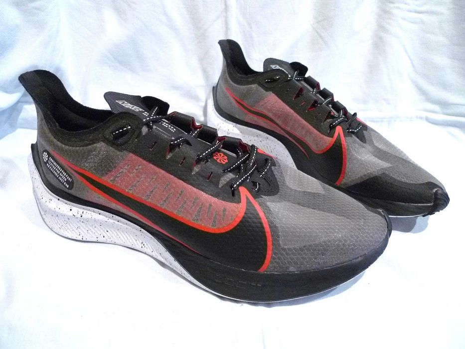 NIKE Zoom Gravity r.45/28cm Buty biegowe do biegania