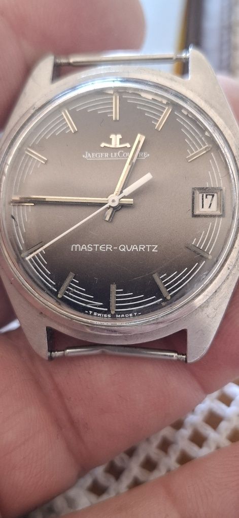 Relógio jeager lecutre master quartz