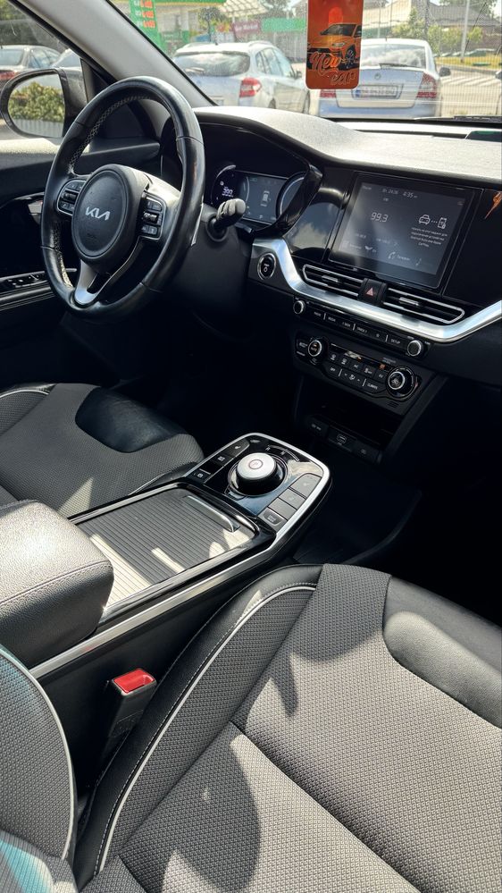 Електричний KIA NIRO КІА НІРО 2022 р 64кВт 450 запас ходу