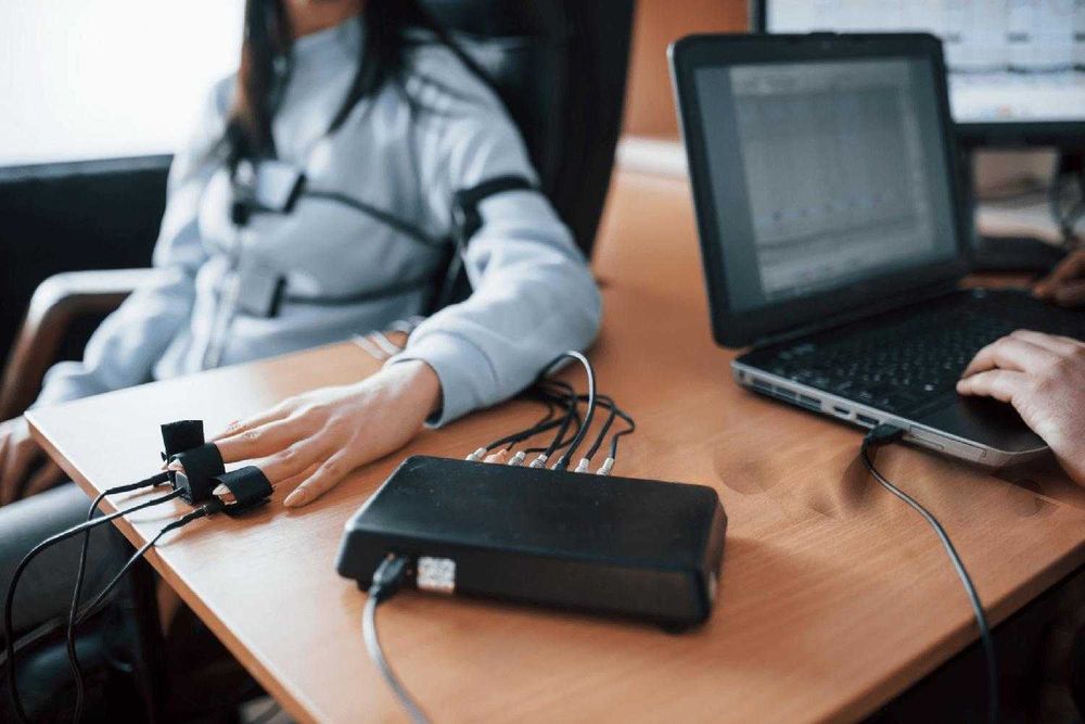 Професійна перевірка на поліграфі – швидко, точно, конфіденційно!