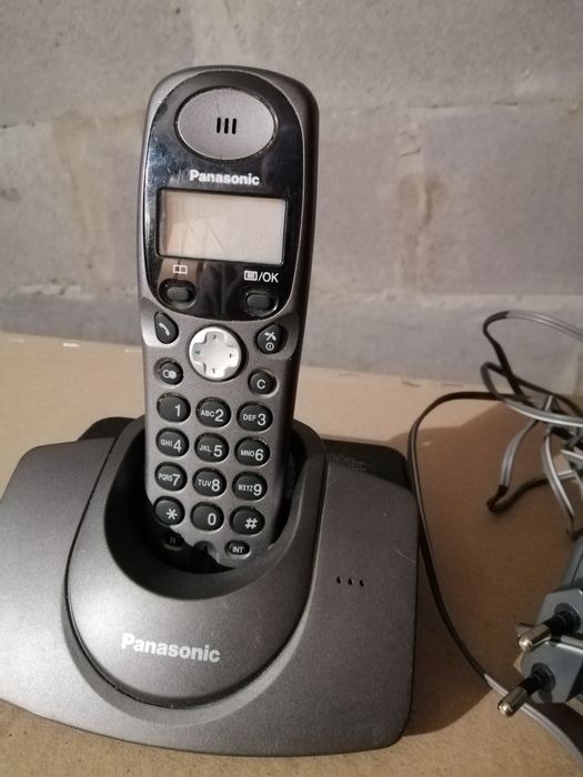 Стільниковиц телефон Panasonic