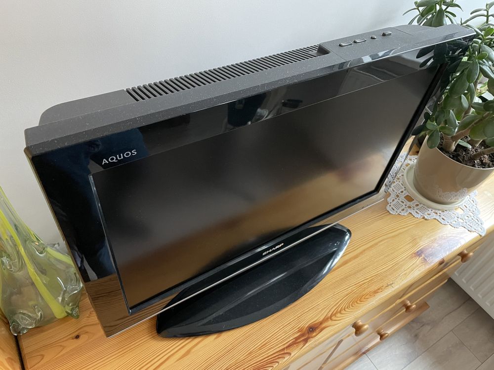 TV Telewizor LCD Sharp 26" 100% sprawny – Made in Japan – LC-26AD5E-BK