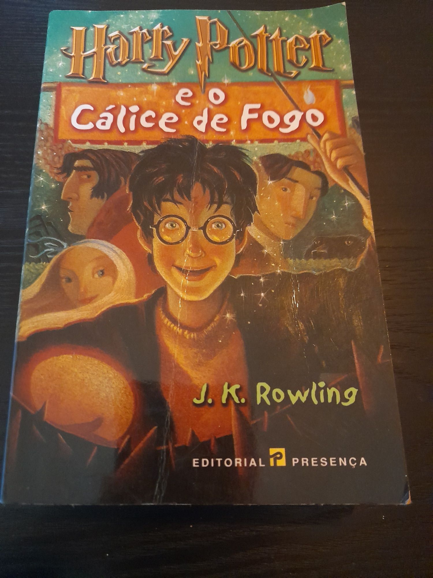 Livro Harry Potter e o cálice de Fogo