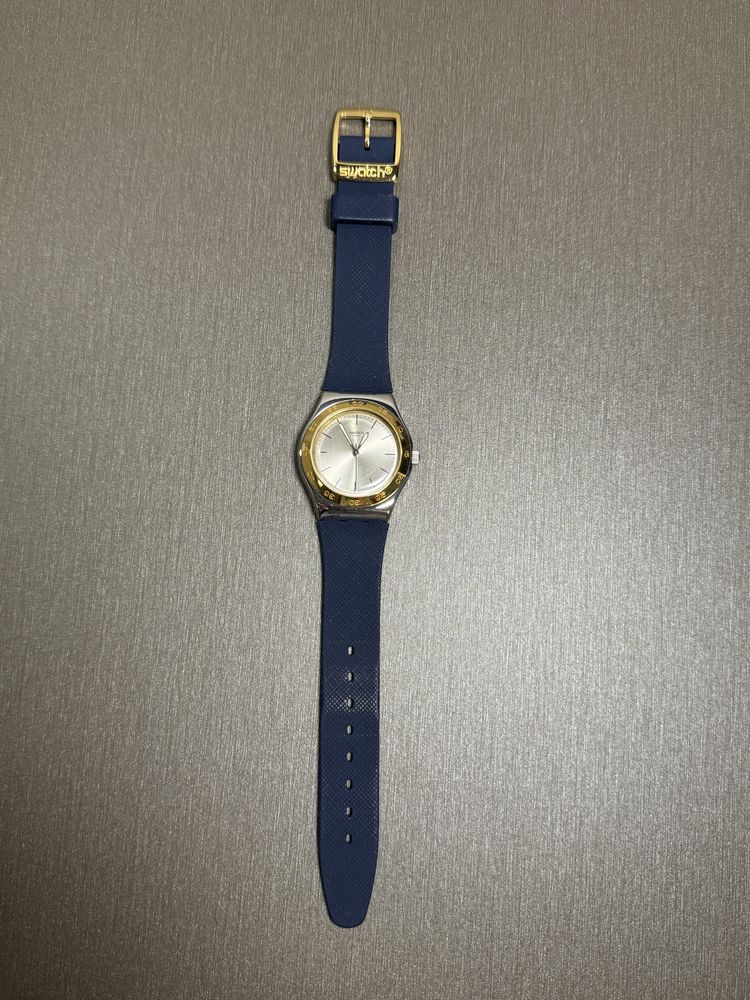 Продам годинник Swatch Blue Push YLS191 Оригінал!