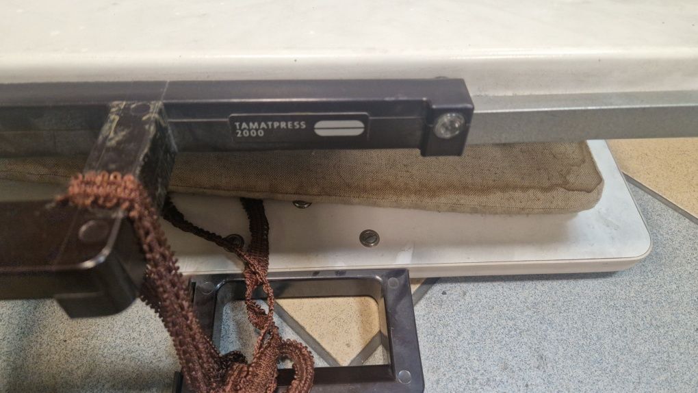 Prasownica Tamatpress 2000