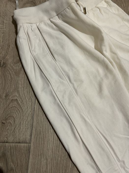 Спортивні штани з ломпасами