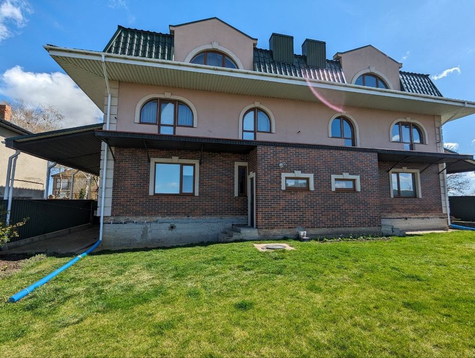 Продам частину будинку в Вересневому