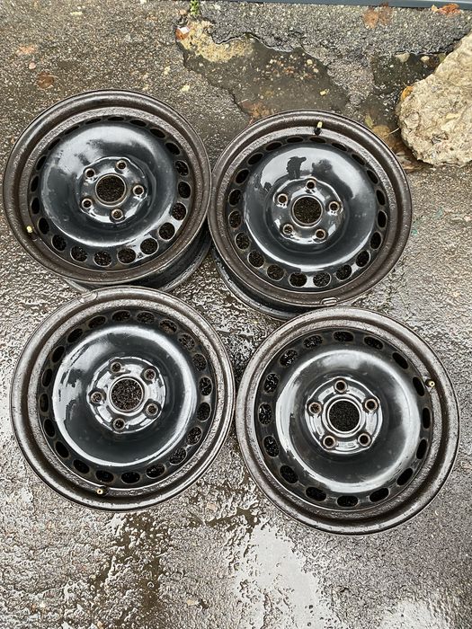 Продам комплект дисков 5/112 r 15