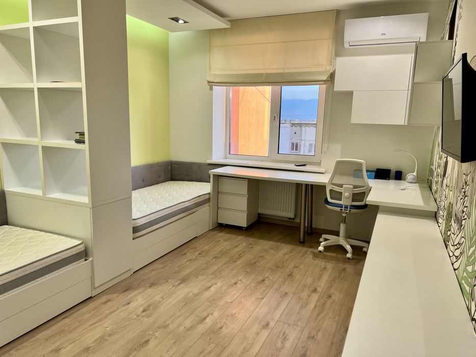 Оренда 4к, Левада, за Сільпо, 150м2