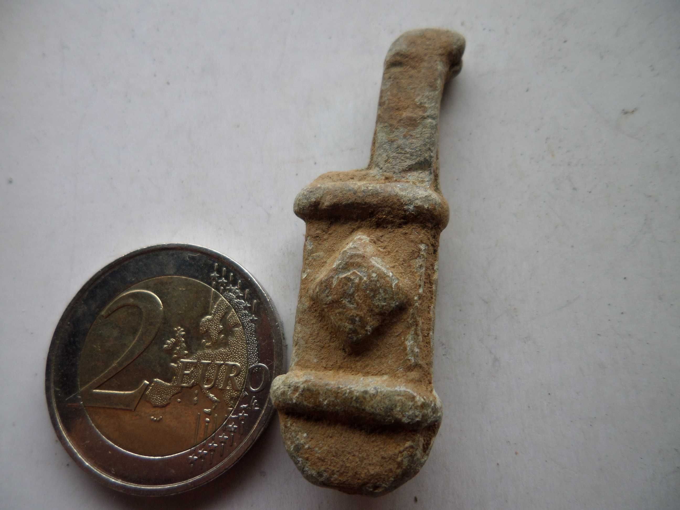 'Peça' antiga em Chumbo